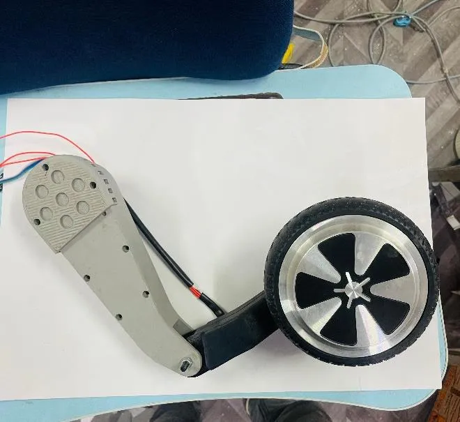 Completed leg module with Nylock fasteners