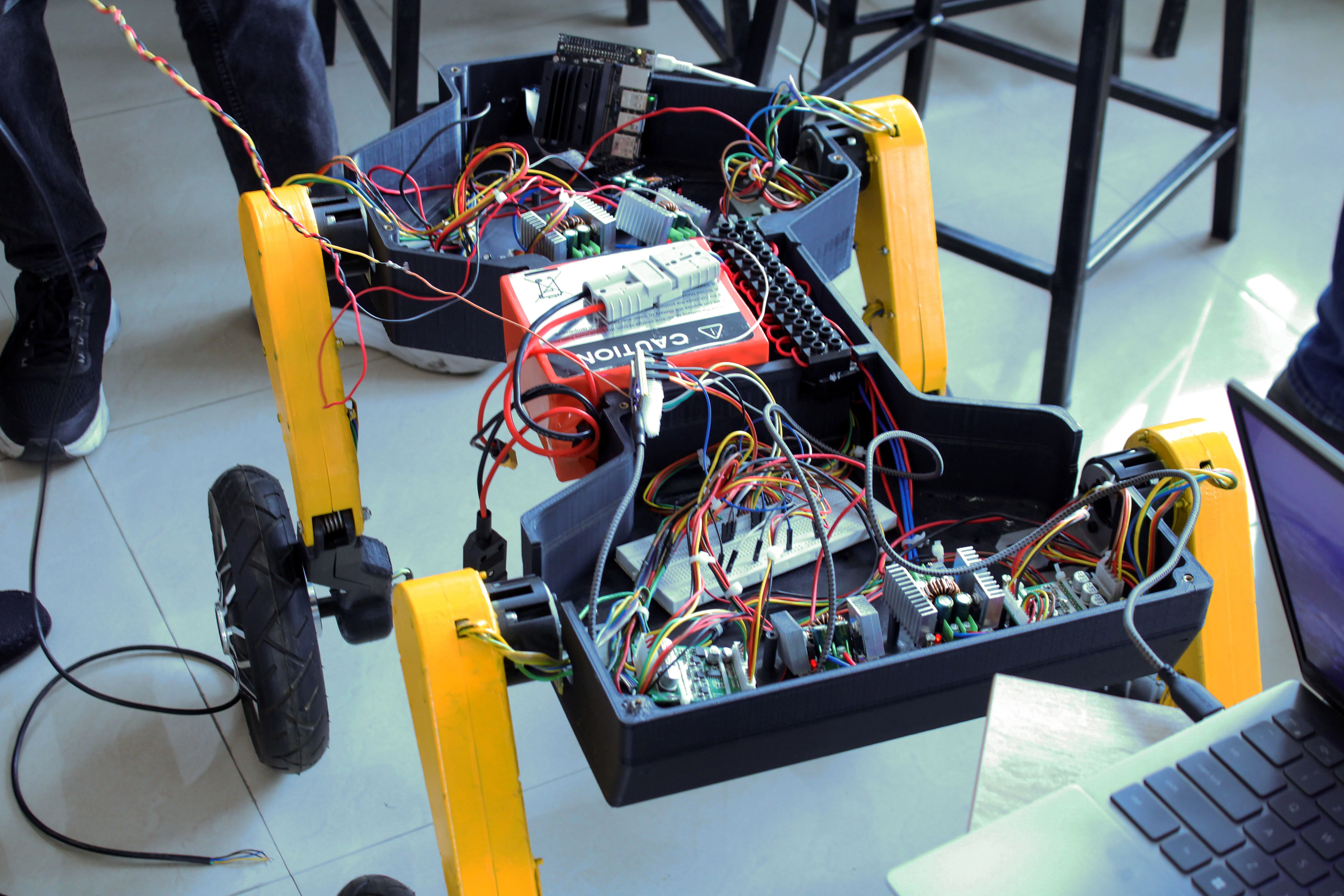 Chassis internal compartments layout